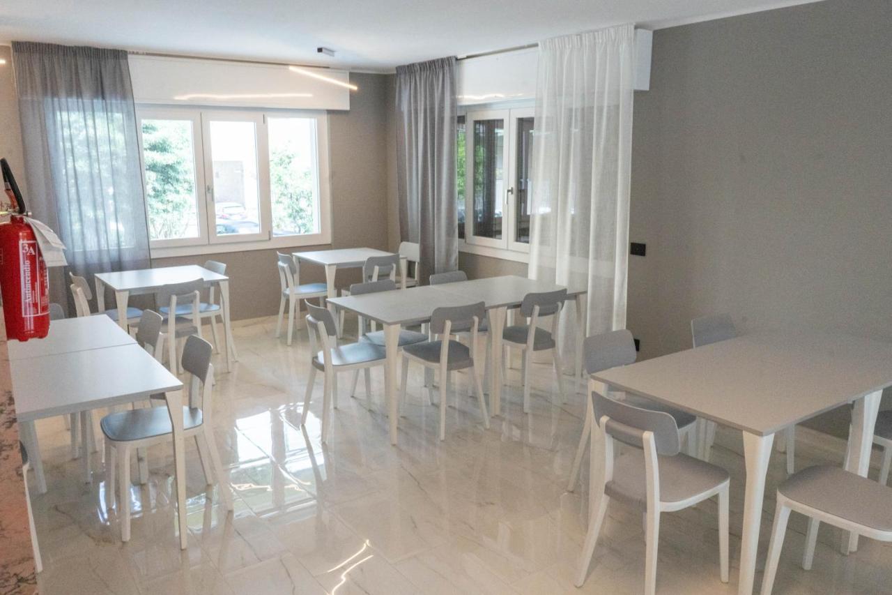 Hotel Graziella Arma di Taggia Εξωτερικό φωτογραφία