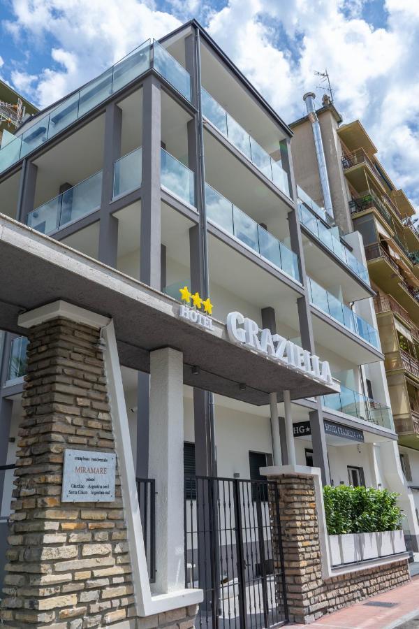 Hotel Graziella Arma di Taggia Εξωτερικό φωτογραφία